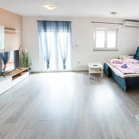 Apartman D&D , Krk-Vrh Vrh  Exterior photo